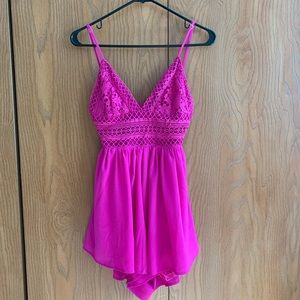 XS Fashion Nova Magenta Romper
